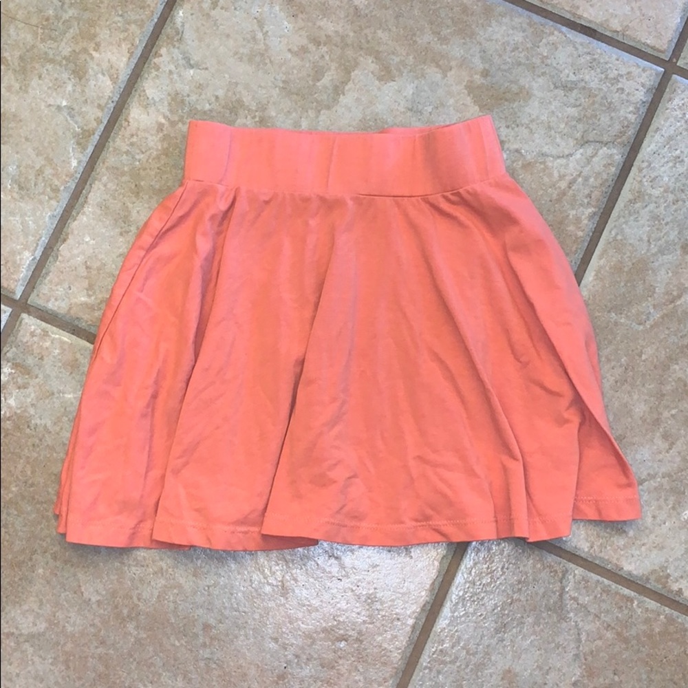 NWOT Tucker & Tate Coral Flowy Skirt